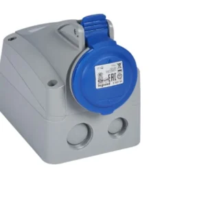 P 17 Tempra interlocked switched sockets 16 to 63 A with empty Din rai 380 to 415 VA 50/60 Hz 32 A 3 P + N + T